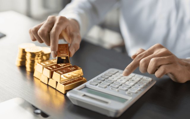 Lingotti d'oro come bene rifugio e investimento contro inflazione e crisi